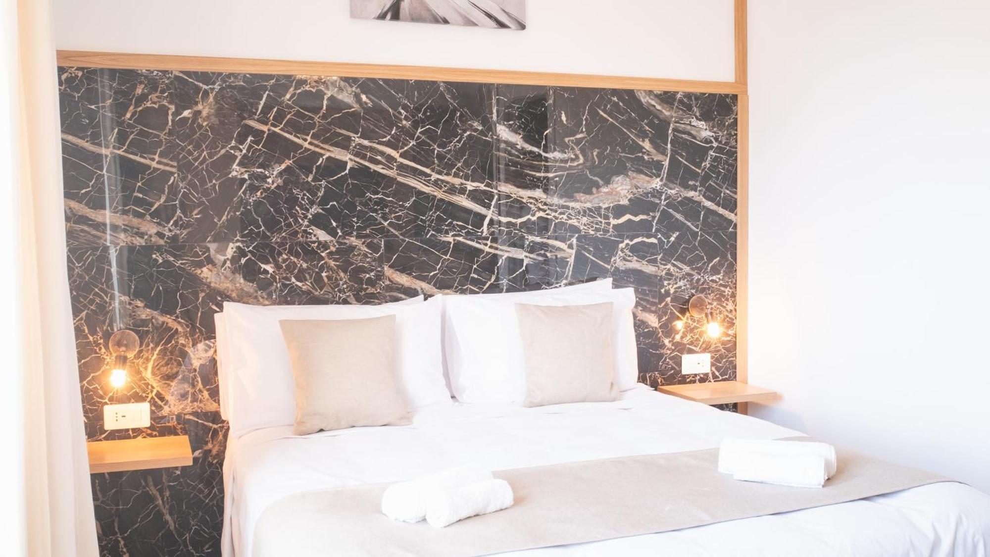 New Elegance Suites Guesthouse Oristano Exteriér fotografie