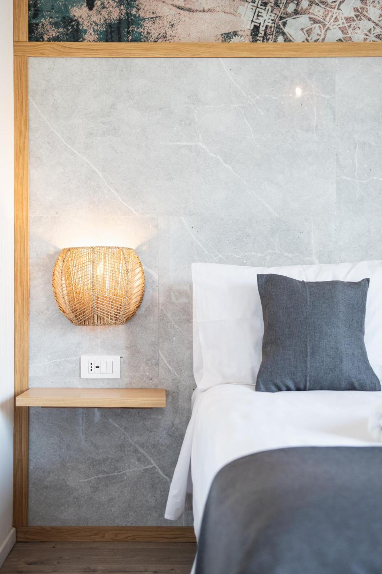 New Elegance Suites Guesthouse Oristano Exteriér fotografie