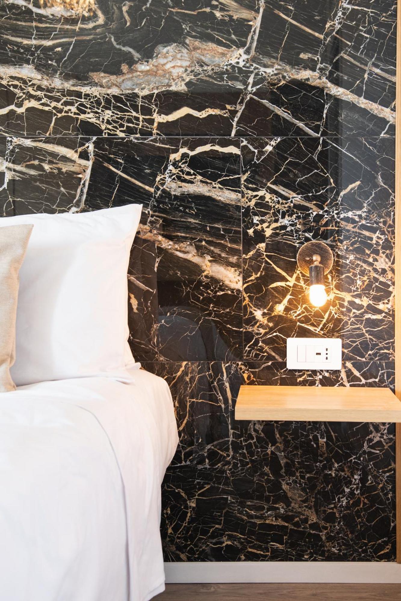 New Elegance Suites Guesthouse Oristano Exteriér fotografie