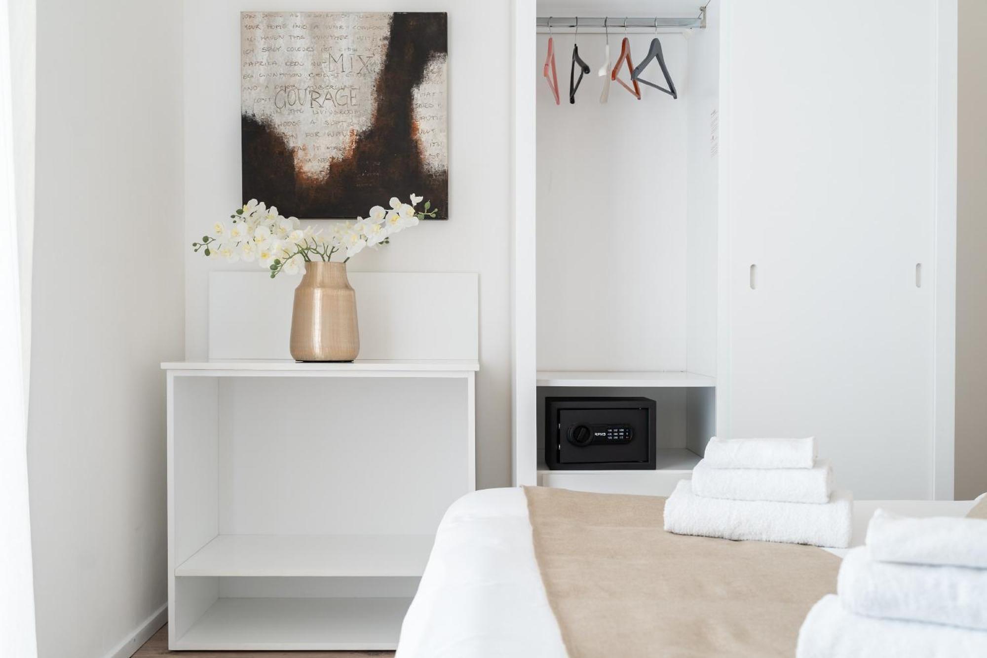New Elegance Suites Guesthouse Oristano Exteriér fotografie