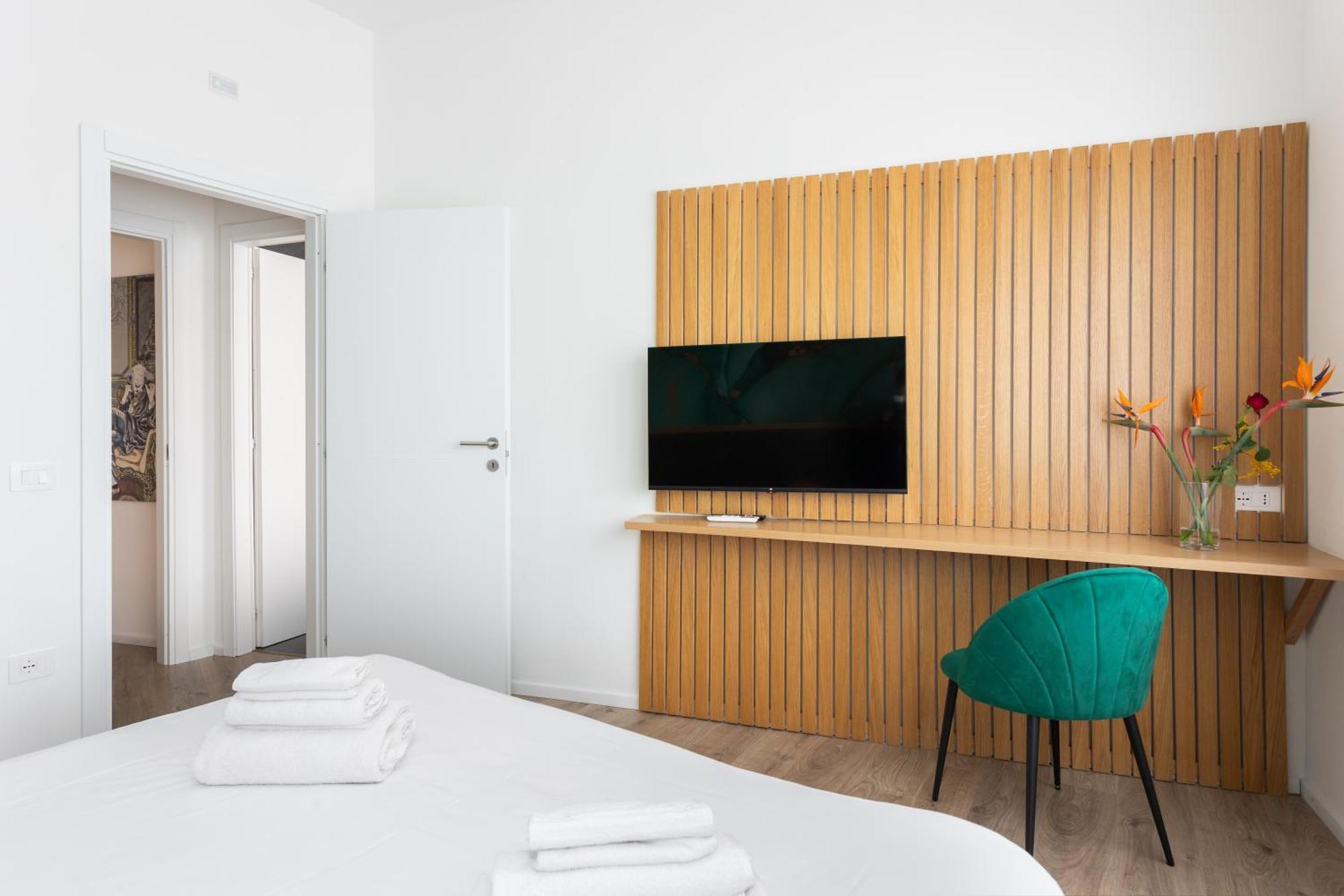 New Elegance Suites Guesthouse Oristano Exteriér fotografie